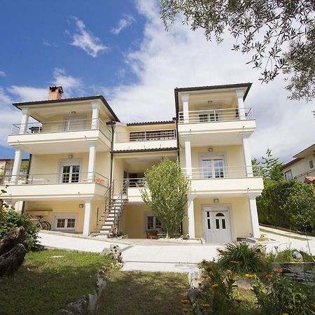 Apartments Rajci โรวีน ภายนอก รูปภาพ